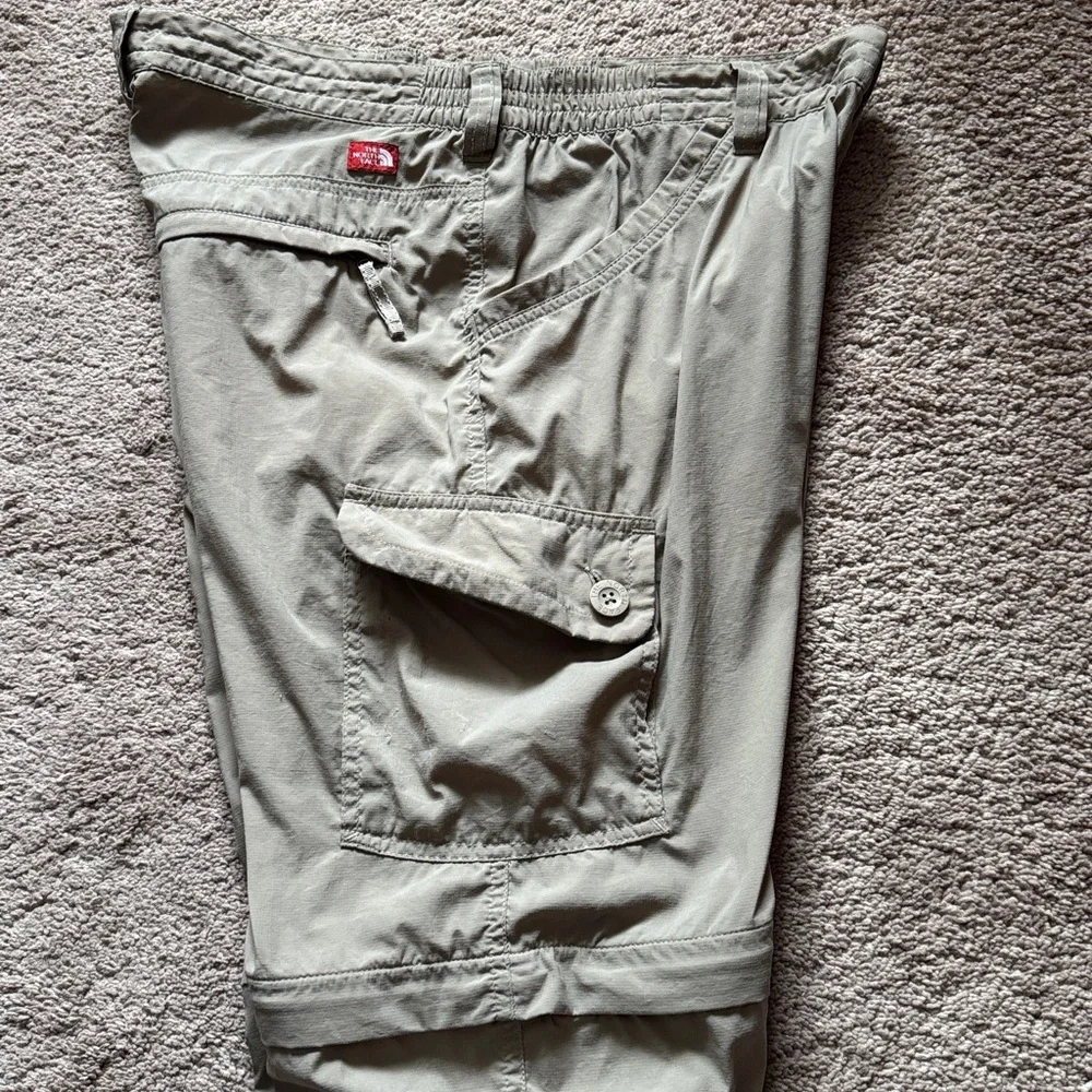Convertible Zip-off Tan Cargo Pants by North Face. Women Size 10